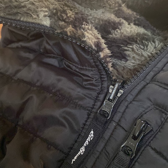 Eddie Bauer Jacket Boys- Color Dark blue - Picture 3 of 3